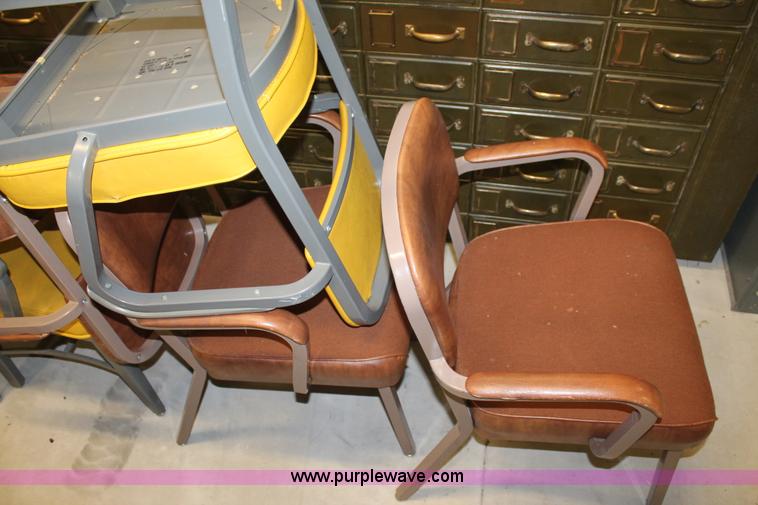 image for item BJ9394 Assorted office chairs