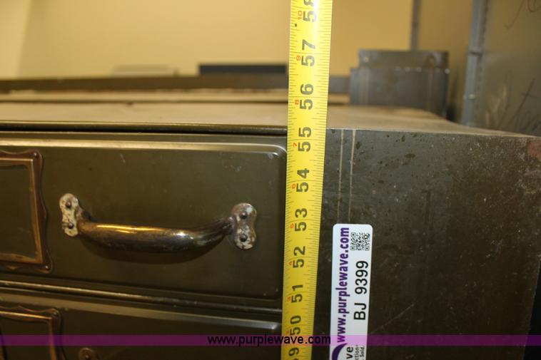 image for item BJ9399 (6) metal card folding cabinets