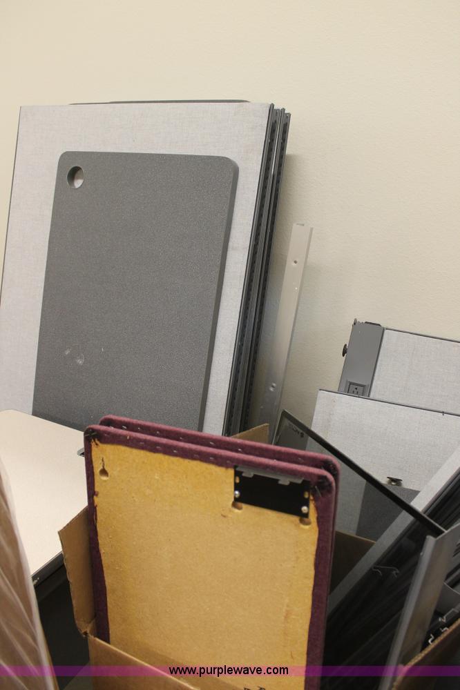 image for item BJ9400 Assorted office cubical systems