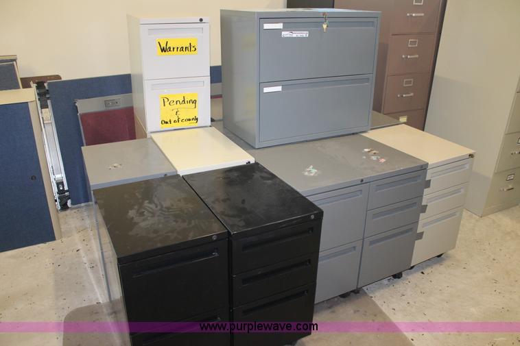 image for item BJ9402 Approximately 16 rolling cabinets