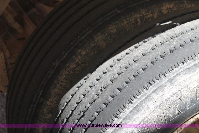 image for item BJ9408 1967 Fruehauf tanker trailer