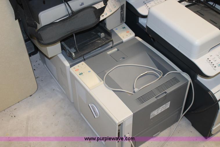 image for item BJ9412 Assorted office equipment