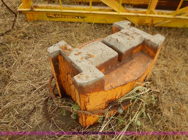 image for item BM9251 Assorted crane equipment