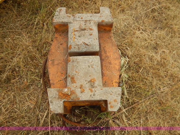 image for item BM9251 Assorted crane equipment