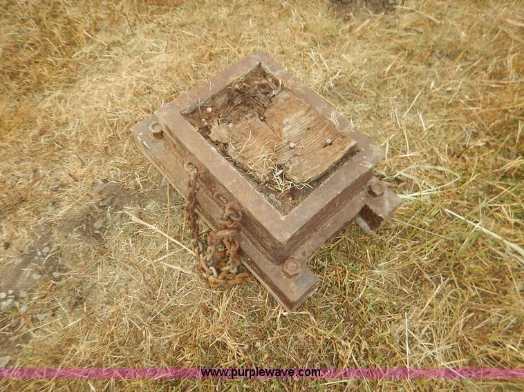 image for item BM9251 Assorted crane equipment