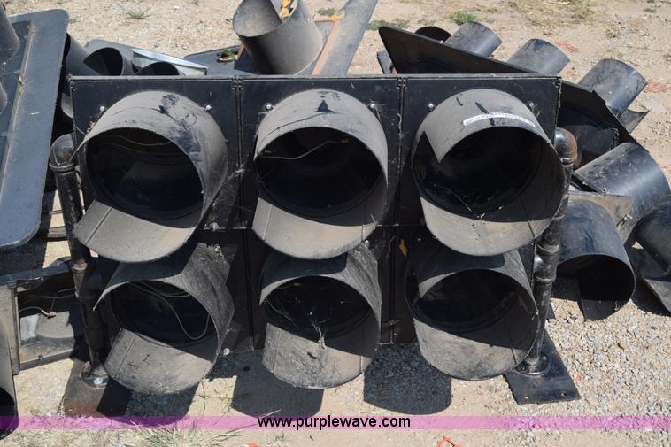 Assorted traffic light covers in Lyons, KS Item BN9847 sold Purple Wave