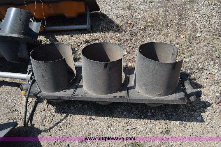 Assorted traffic light covers in Lyons, KS Item BN9847 sold Purple Wave