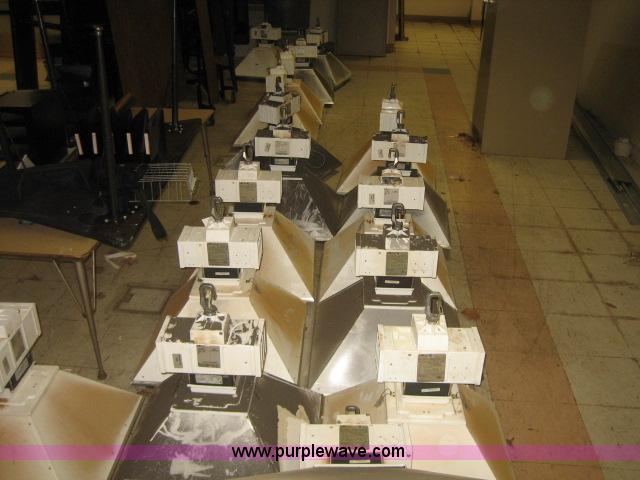 image for item D1648 (18) metal halide lights