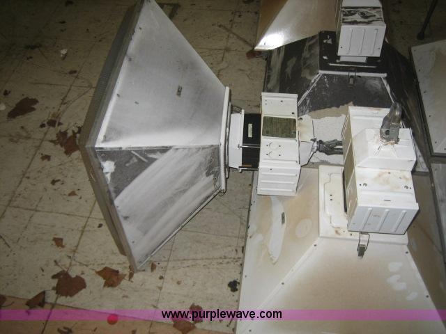 image for item D1648 (18) metal halide lights