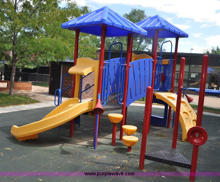 image for item F2500 Playground set