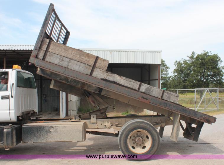 image for item H8118 1997 Chevrolet C7500 dump truck