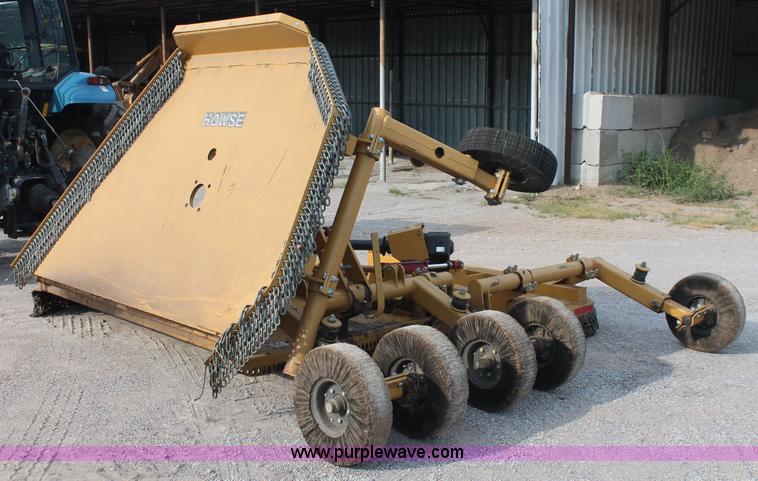 image for item H8120 Howse batwing mower