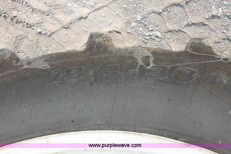 image for item H8121 1999 New Holland 8260 tractor