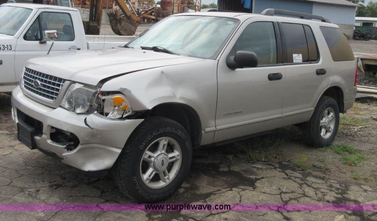 image for item I1978 2005 Ford Explorer XLT Sport SUV