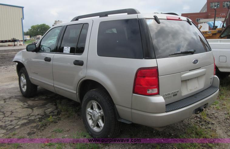 image for item I1978 2005 Ford Explorer XLT Sport SUV