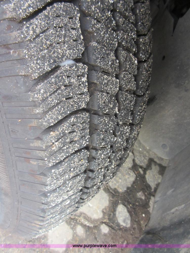 image for item I1978 2005 Ford Explorer XLT Sport SUV