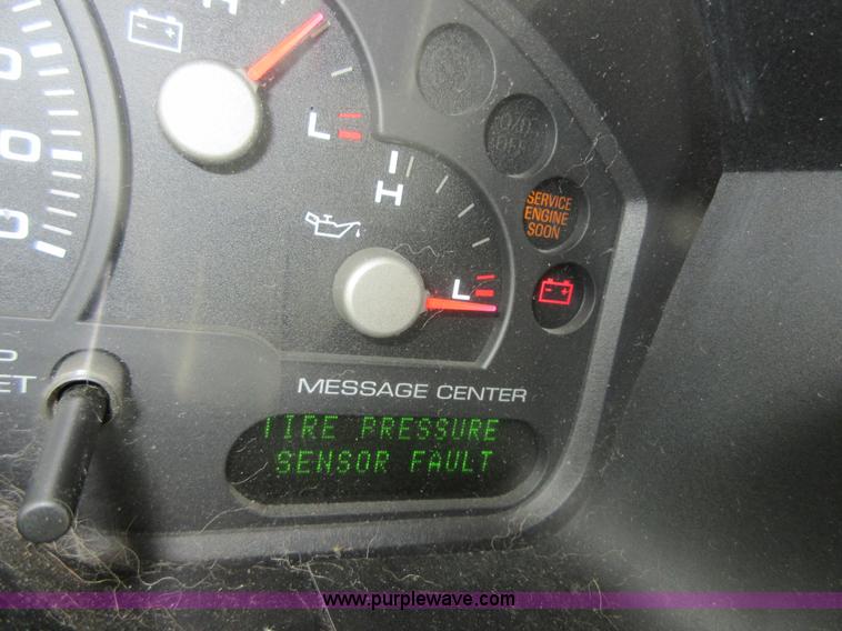 image for item I1978 2005 Ford Explorer XLT Sport SUV