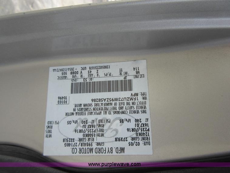 image for item I1978 2005 Ford Explorer XLT Sport SUV