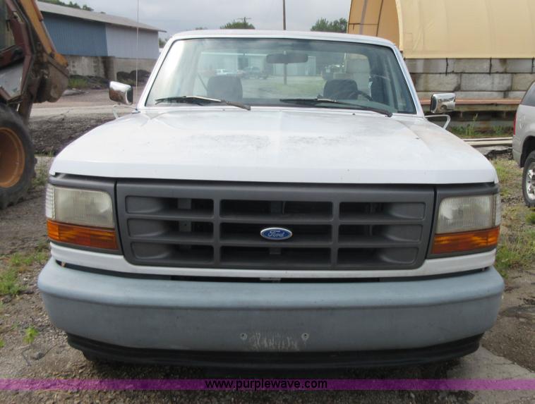image for item I1979 1995 Ford F150 pickup truck