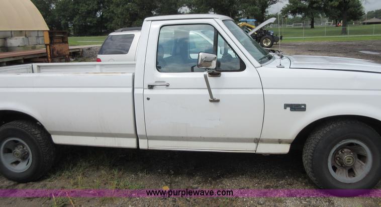 image for item I1979 1995 Ford F150 pickup truck