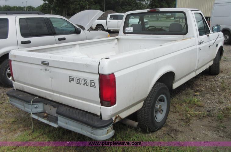 image for item I1979 1995 Ford F150 pickup truck