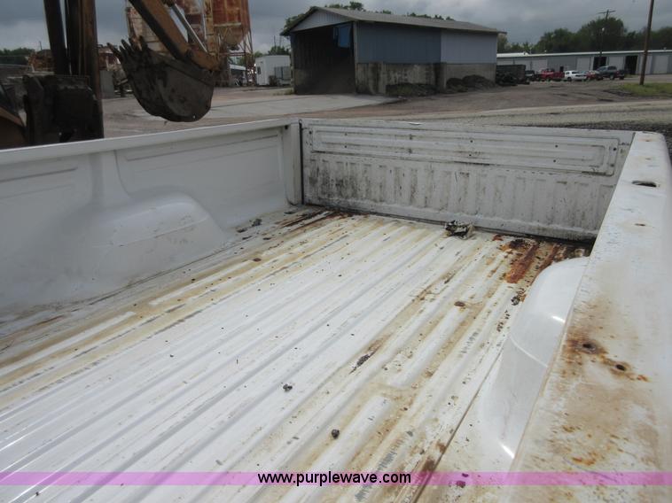 image for item I1979 1995 Ford F150 pickup truck