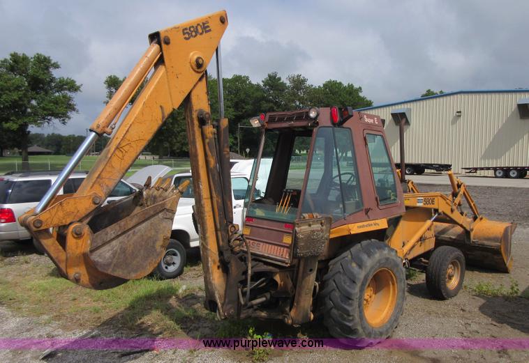 image for item I1980 1984 Case 580 Super E backhoe