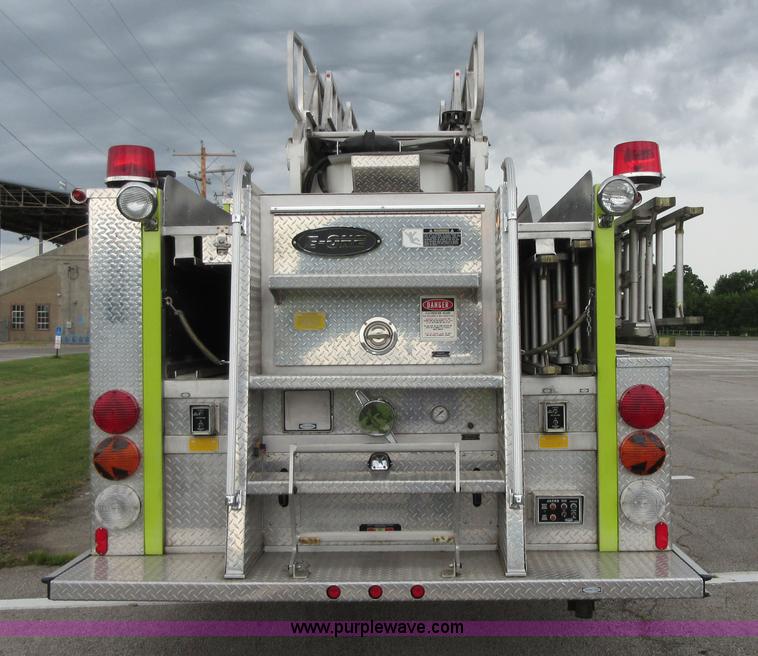 image for item I2030 1993 Hurricane E-One ladder fire truck