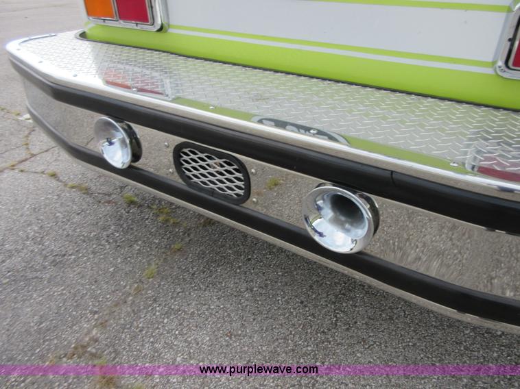 image for item I2030 1993 Hurricane E-One ladder fire truck