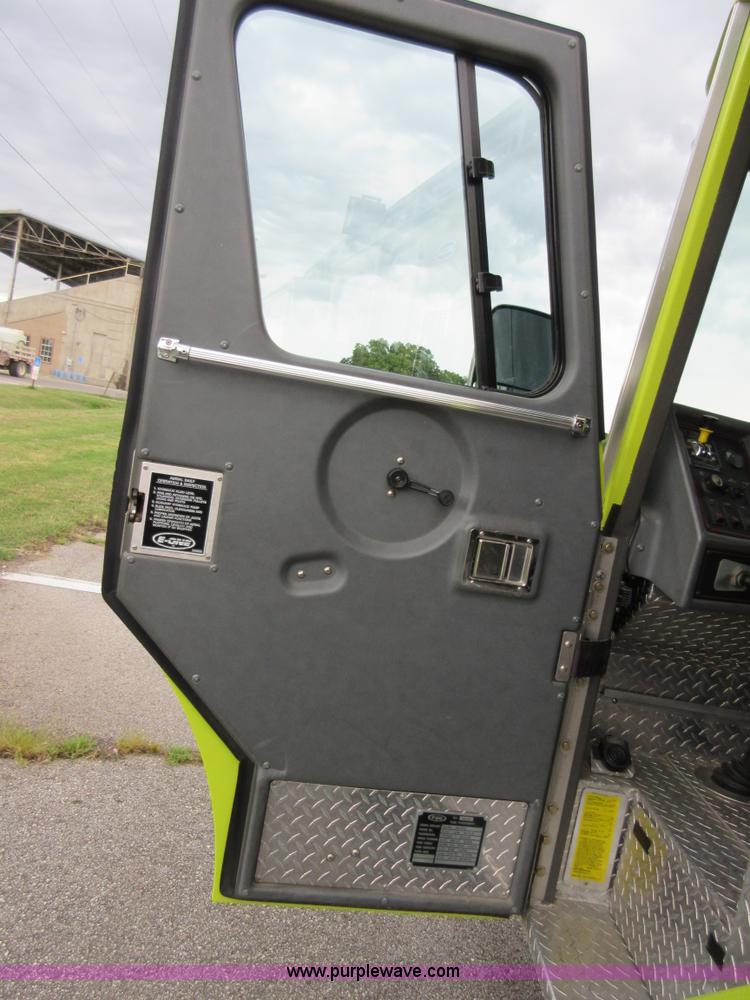 image for item I2030 1993 Hurricane E-One ladder fire truck