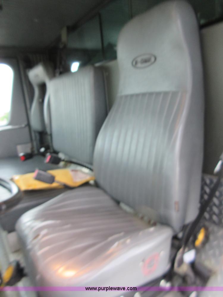 image for item I2030 1993 Hurricane E-One ladder fire truck