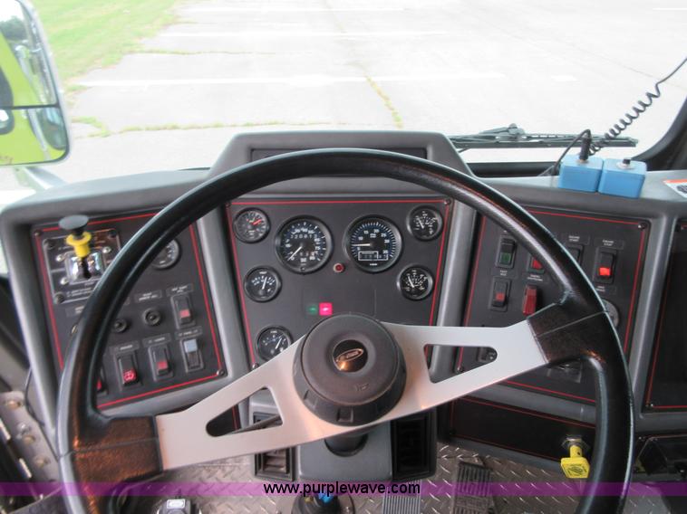 image for item I2030 1993 Hurricane E-One ladder fire truck