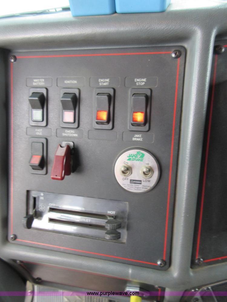 image for item I2030 1993 Hurricane E-One ladder fire truck