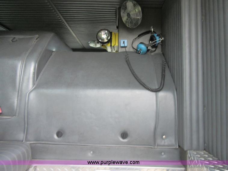 image for item I2030 1993 Hurricane E-One ladder fire truck