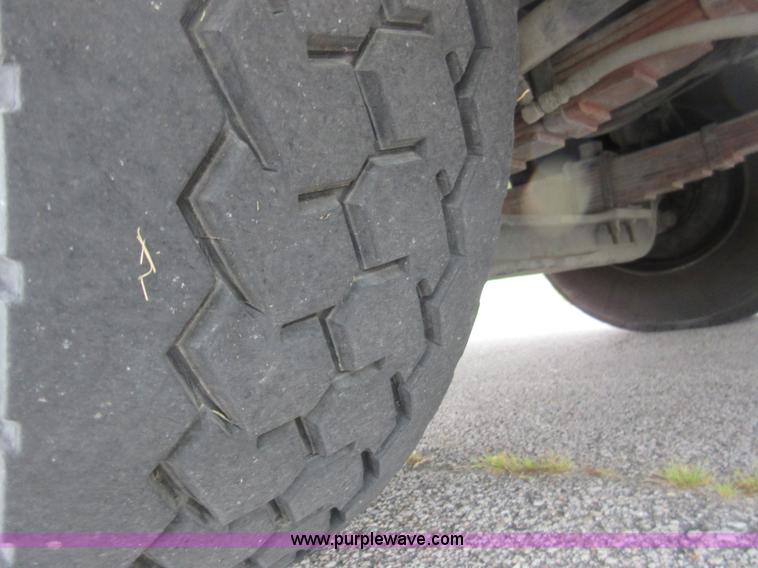 image for item I2030 1993 Hurricane E-One ladder fire truck