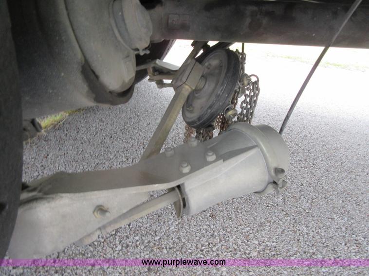 image for item I2030 1993 Hurricane E-One ladder fire truck