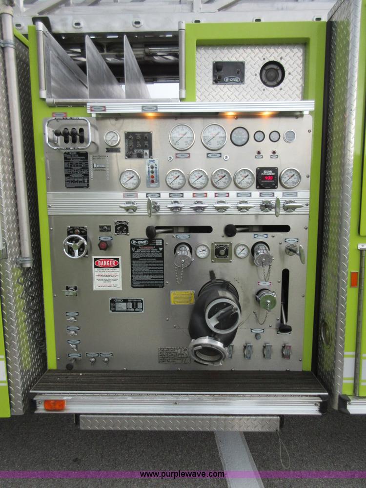 image for item I2030 1993 Hurricane E-One ladder fire truck