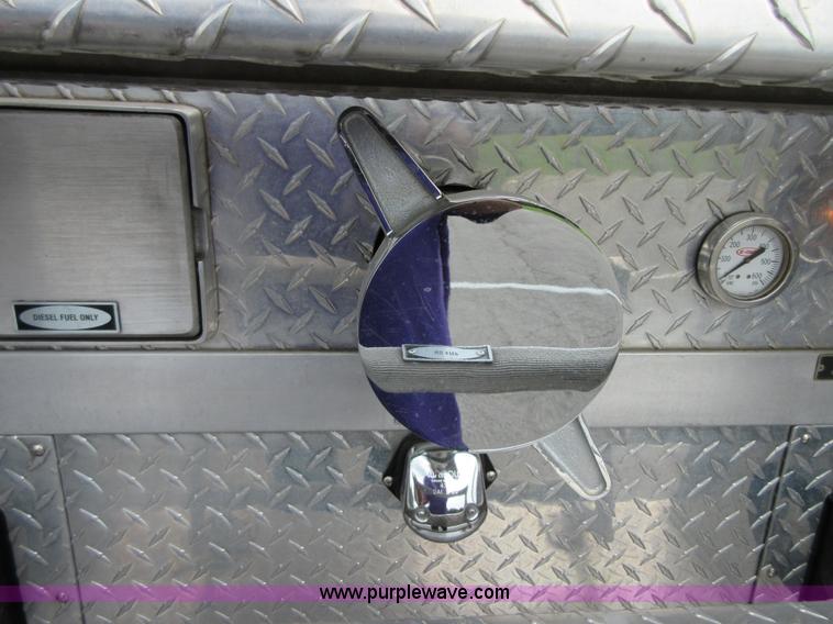 image for item I2030 1993 Hurricane E-One ladder fire truck