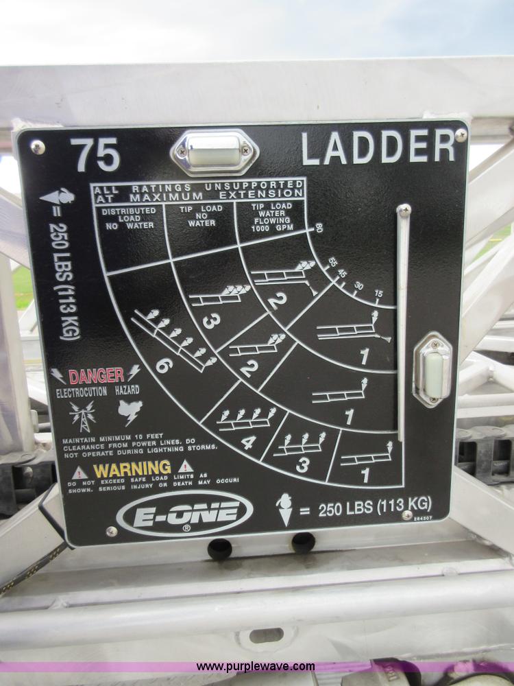 image for item I2030 1993 Hurricane E-One ladder fire truck