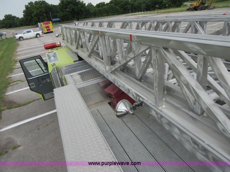 image for item I2030 1993 Hurricane E-One ladder fire truck