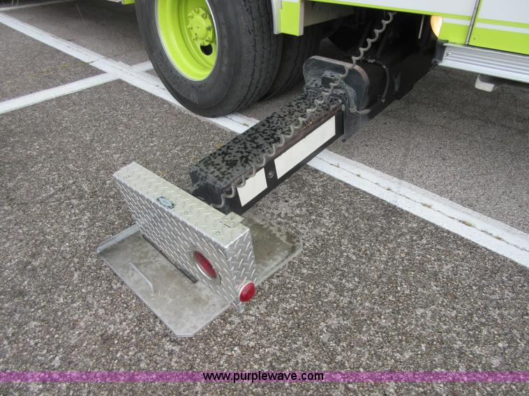 image for item I2030 1993 Hurricane E-One ladder fire truck