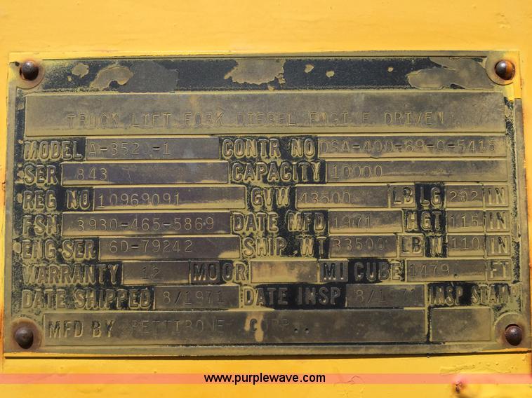 image for item J1741 1971 Pettibone A3520-1 forklift