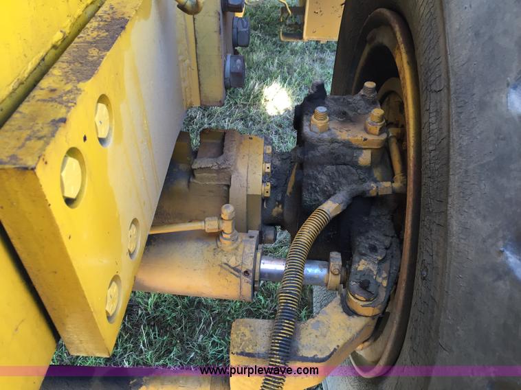 image for item J1741 1971 Pettibone A3520-1 forklift