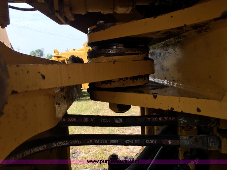 image for item J1743 1993 Komatsu WA250-1 wheel loader