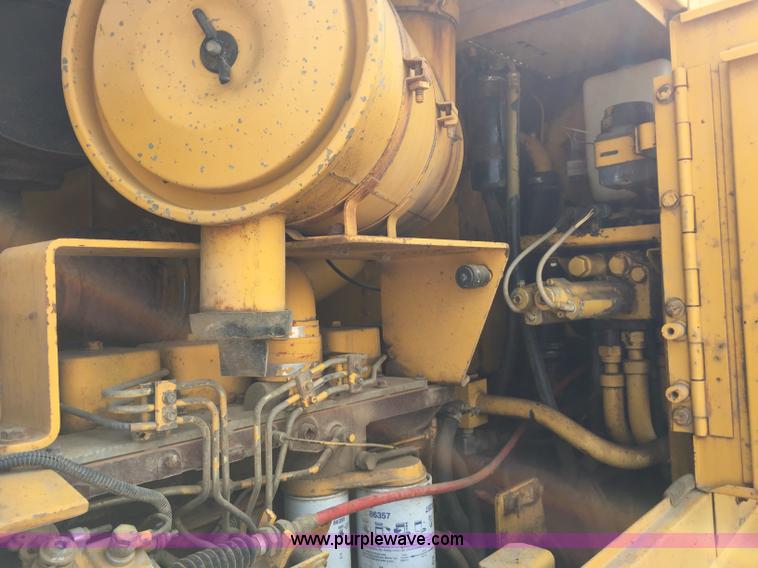 image for item J1743 1993 Komatsu WA250-1 wheel loader