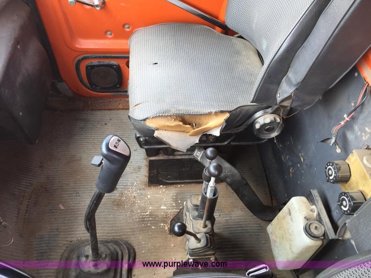 image for item J1744 1992 Ford LT8000 dump truck