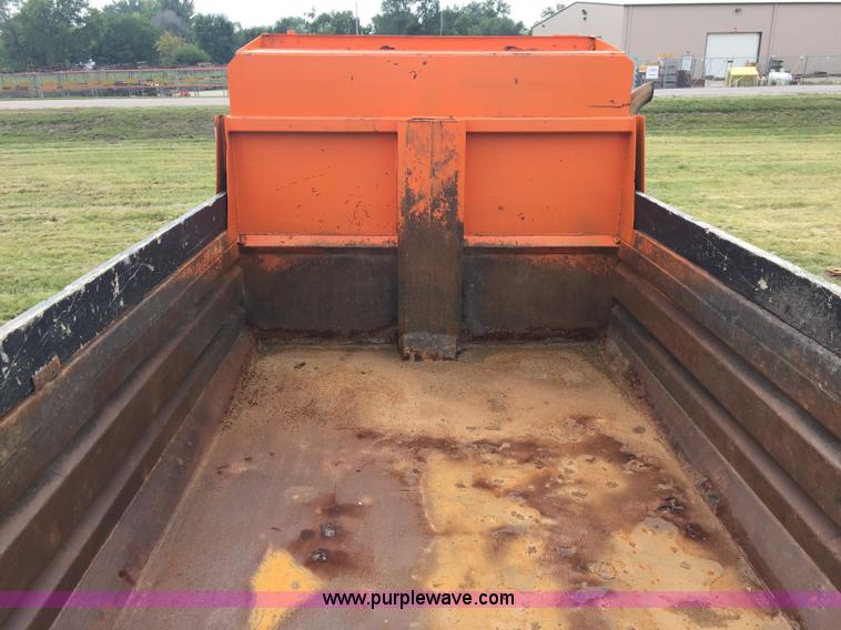 image for item J1744 1992 Ford LT8000 dump truck