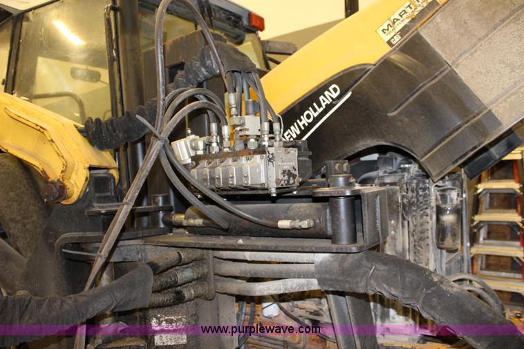 image for item J3514 1999 New Holland TS110 tractor