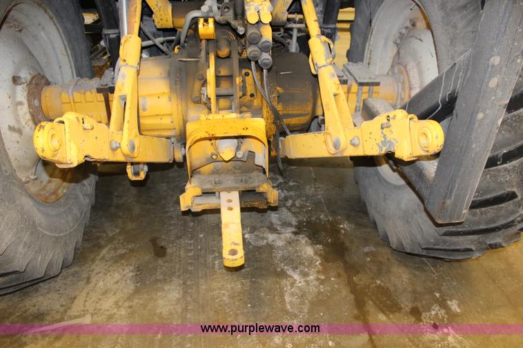 image for item J3514 1999 New Holland TS110 tractor