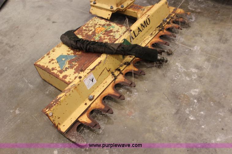 image for item J3514 1999 New Holland TS110 tractor